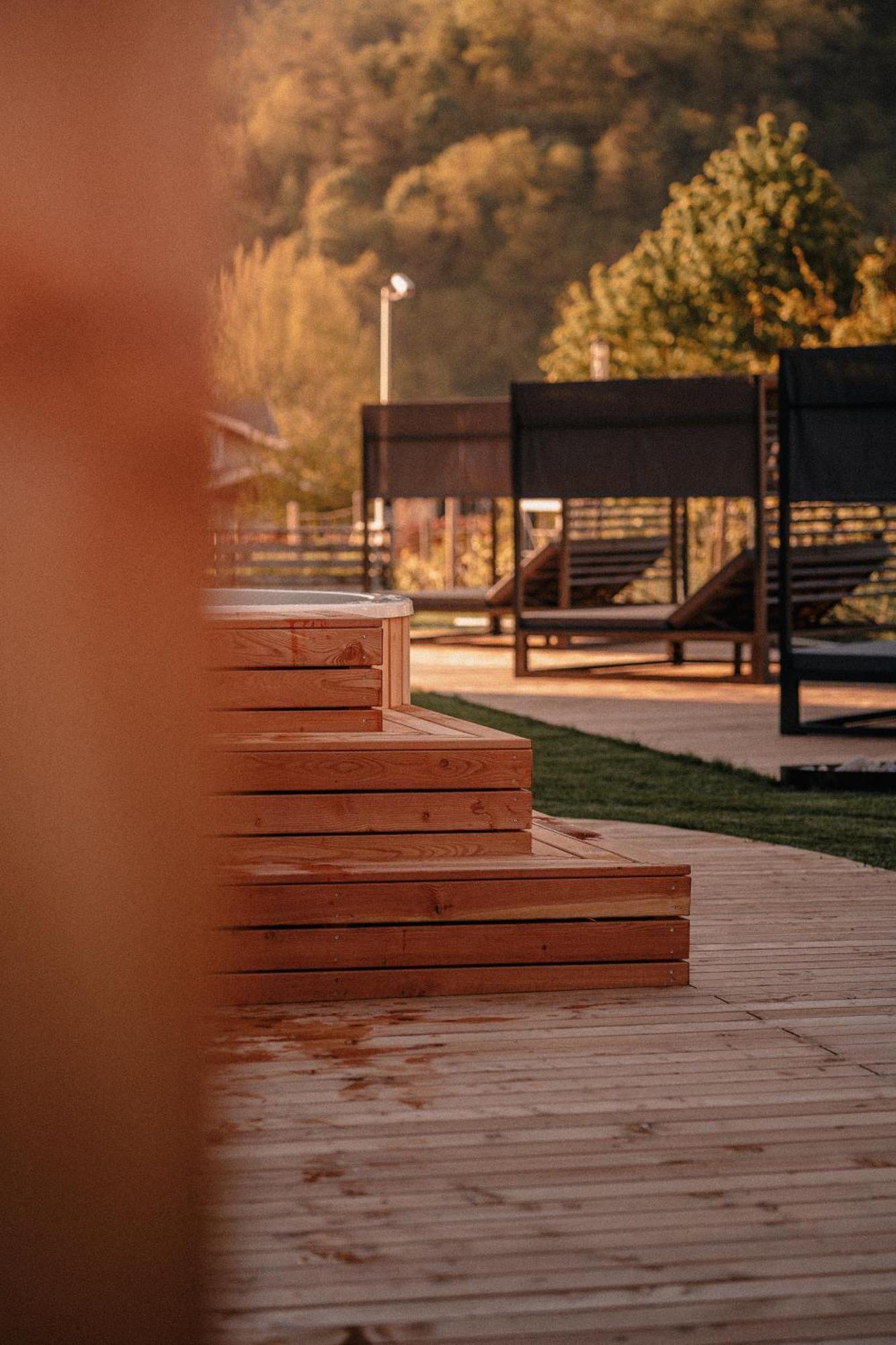 Cristallo Sport & Wellness Hotel Levico Terme Exterior photo